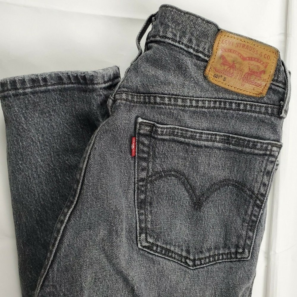 Levi's 501 Sz 26 High Rise Skinny Grey Jeans